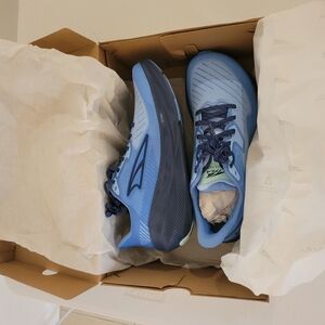 Altra Experience Flow, Size 9